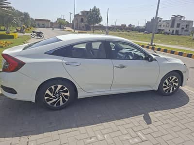 Honda Civic 2017 1.5 Turbo – Excellent Condition,