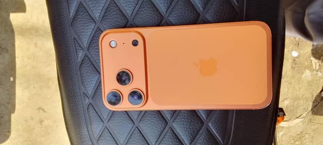 iphone XR convert to 17 pro 100% condition 10/10 64GB