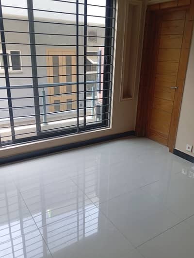 1st Floor For Rent I-10/_1_Size  4marla   Brand New Portion  2 Bedroom  2 Washroom  Kitchen  TV Lounge  Only Family  Husband Wife Couple Preferred  Rent: 55K (Final)   Contact: Ch Asif   0349-5467253 Serious clients inbox or call only.