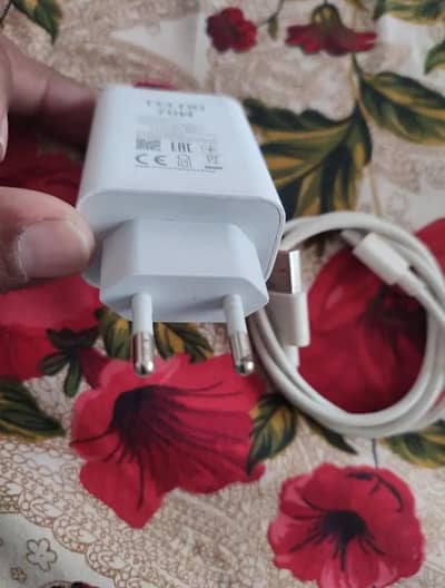 Infinix 70 Wat fast charger original +923157783758