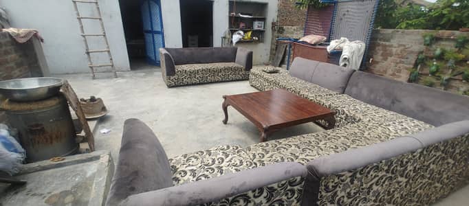 l shape sofa 9/10 condition for sale