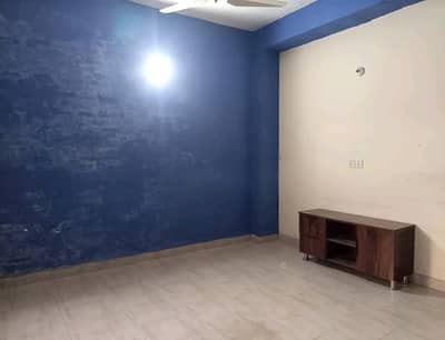 Buy A Centrally Located 650 Square Feet Flat In Johar Town Phase 2 - Block H3