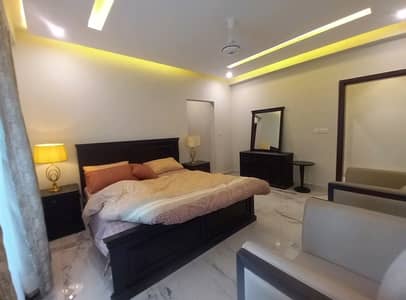 Flat For rent In Rs. 105000