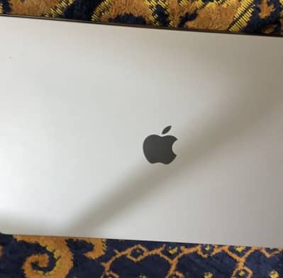 MacBook M1 Pro 16Gb Ram 512 GB Storage