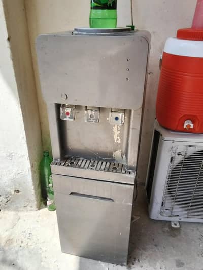 PoSh Water Dispenser Genuine with Mini Fridge