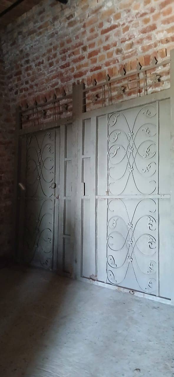 آٹھ فٹ آئرن گیٹ برائے فروخت 3