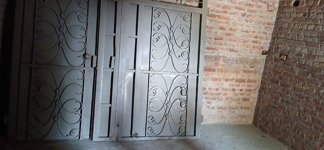آٹھ فٹ آئرن گیٹ برائے فروخت 5