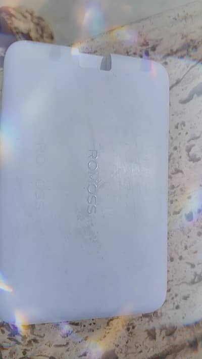 Romoss wireless magnetic pocket size Power Bank 10000 mah  Super Fast