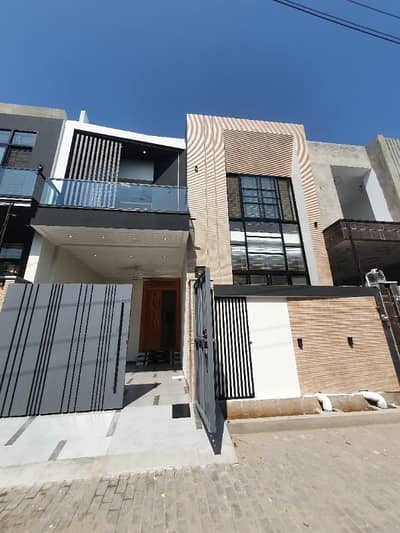 7 Marla Luxury House