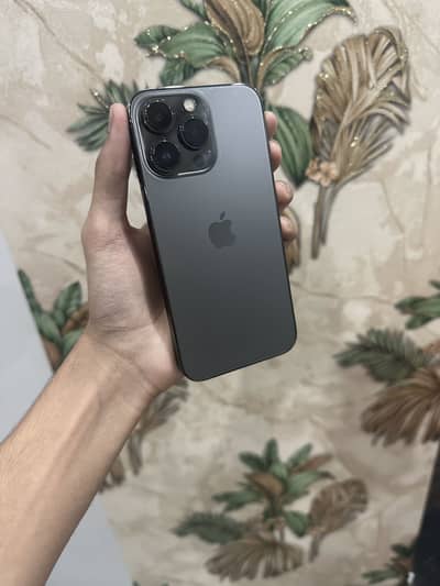 Iphone 13 Pro FU (Exchange possible with iphone & ipads)