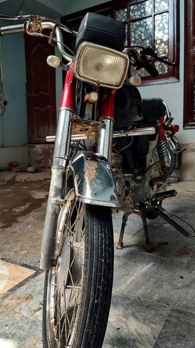 CROWN 70 CC BIKE FOR SELL "*REG PUNJAB*"