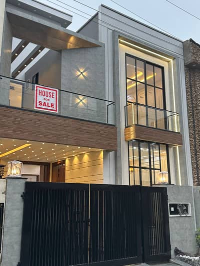 Bahria Nasheman Lahore 5 Marla Owner Build House Available For Sale