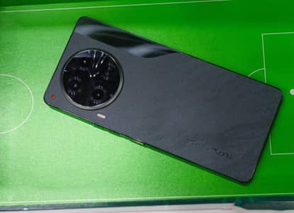 tecno camon 30 12/256 faiz town