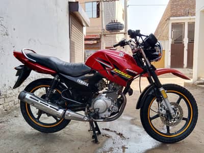 Yamaha ybr g 19/20 model  urgent sale  biomatic on the sport