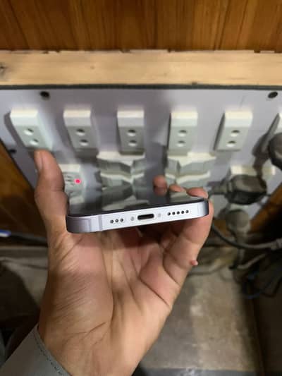 iPhone 14 purple Colour