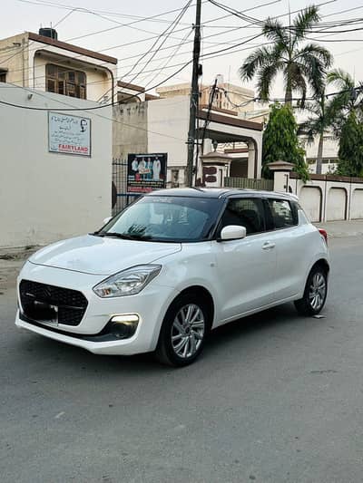 Suzuki Swift GL CVT 2022 First Owner