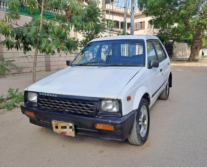 Charade 85/93 4