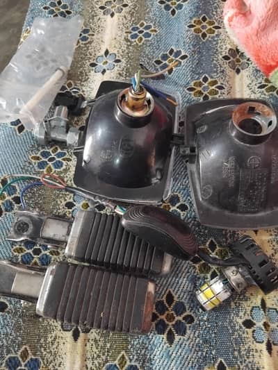 light foot rest fuel lock