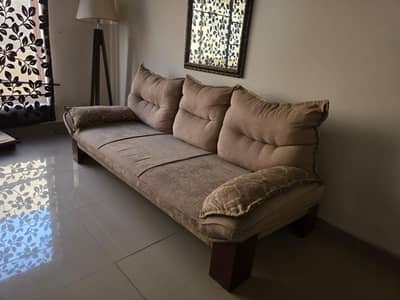 5 x Seater Sofa Set wooden sofa / heavy frame / poshish