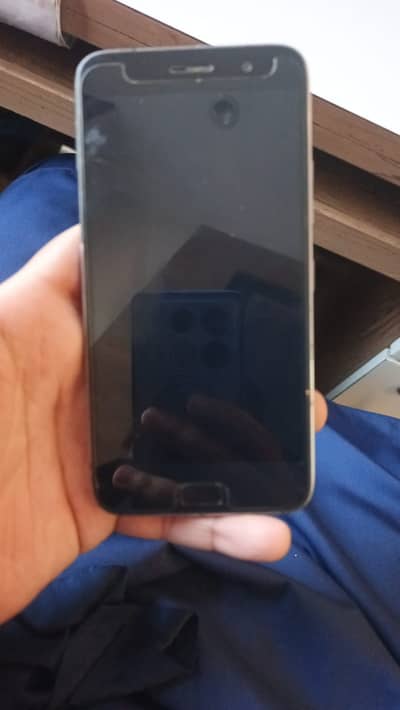 Lenovo Z5  lenovo zuk z1 4 gb 64 gb hd set dual sim pta approved reaso