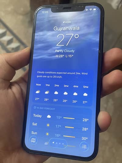 Iphone 12 factory unlock 10/9.6 condition airtight 10000 percent