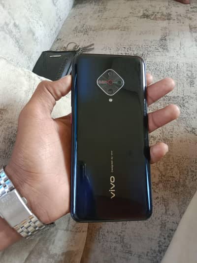 Vivo y 51 for sale 4/128  full box