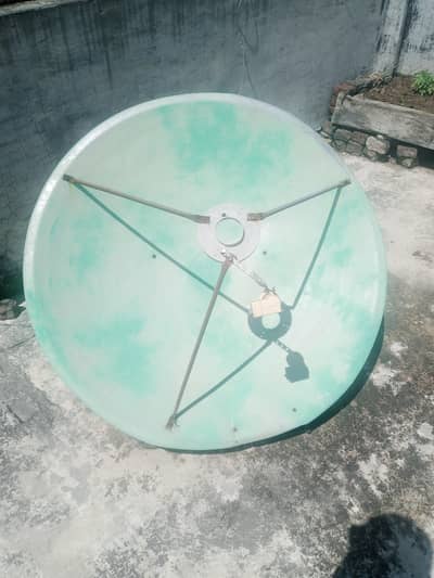 dish with receiver and cable