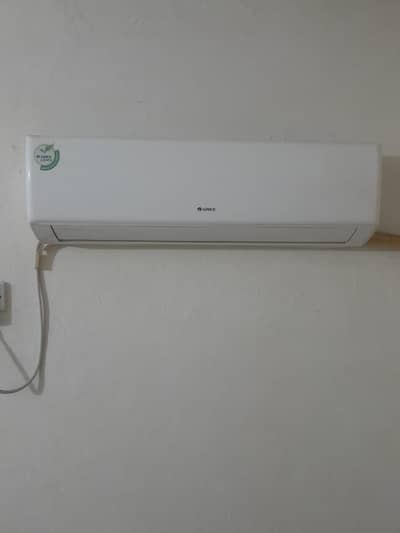 Gree AC Neat & Clean (No repaired)