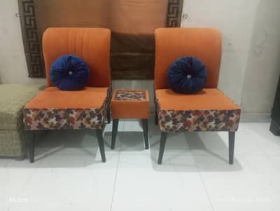 chairs with table