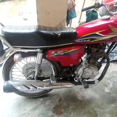 Honda 125 Total genuine. . 03219608733