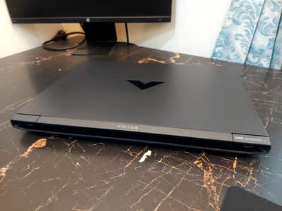 HP Victus 15 Gaming Laptop – i5 12th Gen