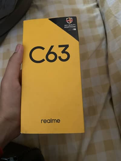 Realme c63