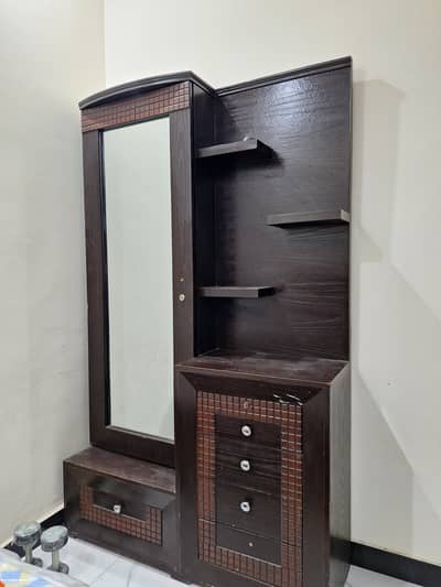 Dressing Table for Sale