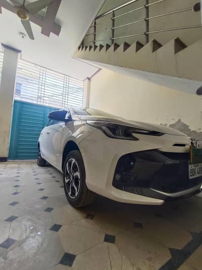 total jeniune like a new zero meter car just 7000km drive