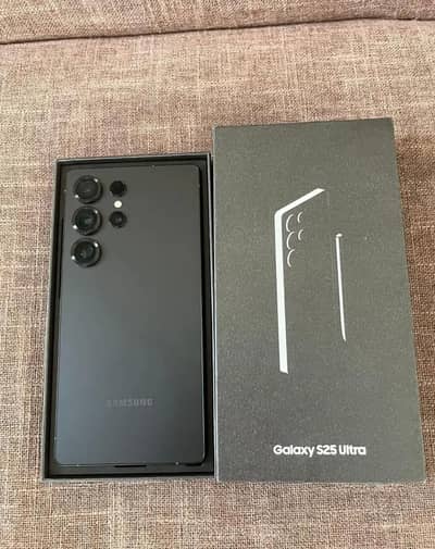 Samsung Mobile S25 Ultra with box 12gb 512  pta approved urgent sale