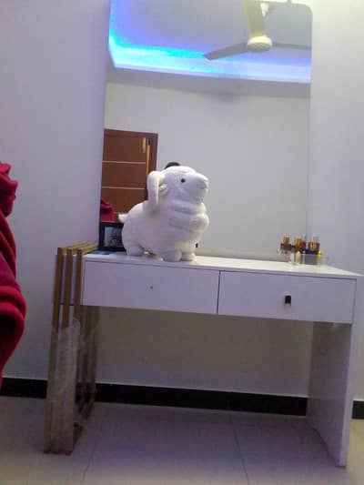 Cushion bed with complete set