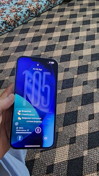 I am selling our iPhone 13 Pro Max without box all ok 10/10 conditio