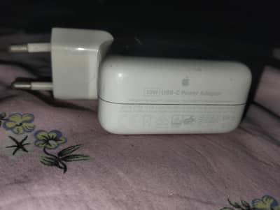 Apple MacBook 30W C-C charger original 100%