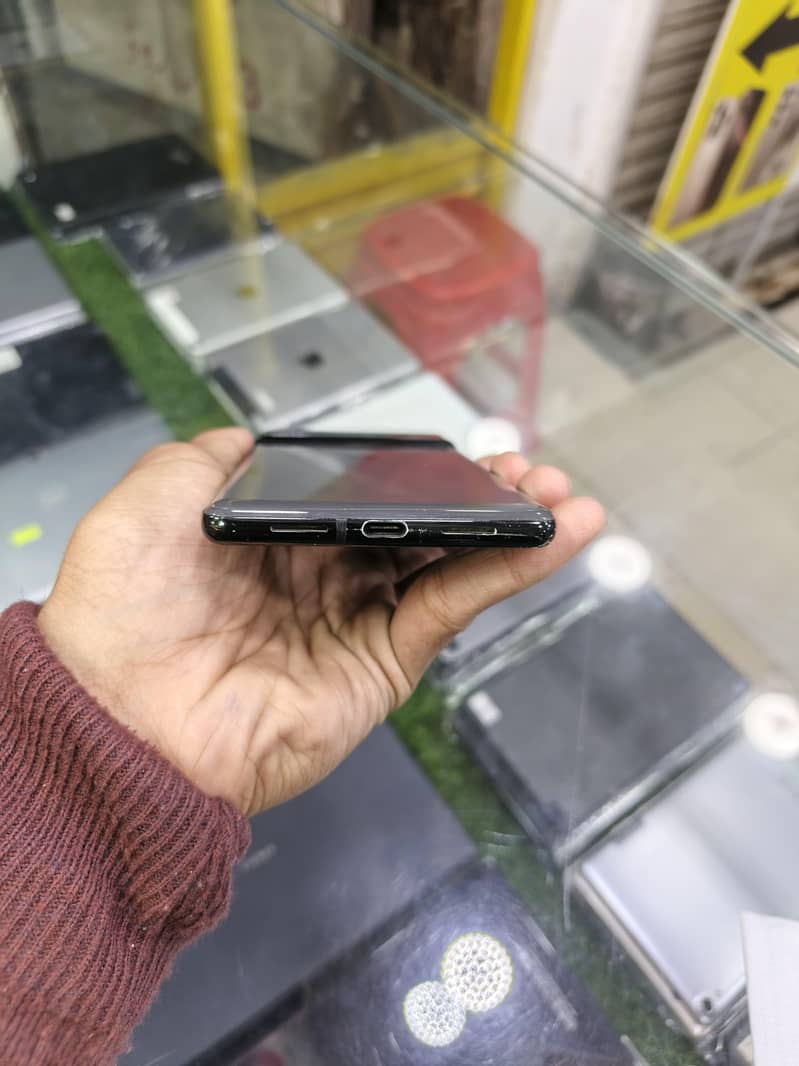 Google pixel 6 pro 2