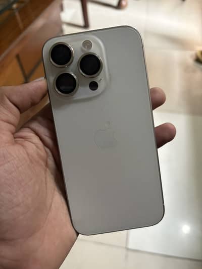 Iphone 15 pro white titanium 128gb LLA model jv