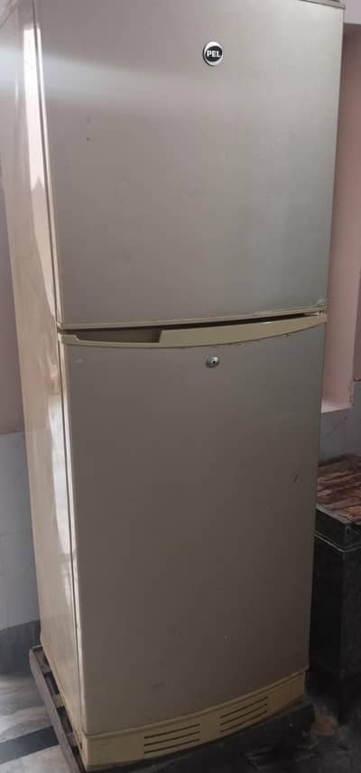 PEL Medium Size Refrigerator for sale Good Condition Urgent Sale