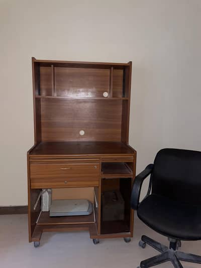 WOODEN TABLE FOR SALE