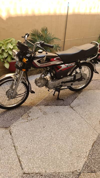 Honda CD70 Black