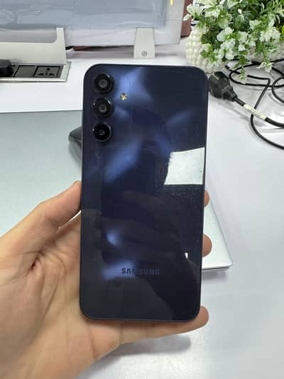 8/256 A1 mobile with box