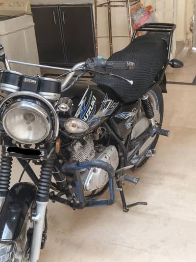 Suzuki GS 150 SE 2017