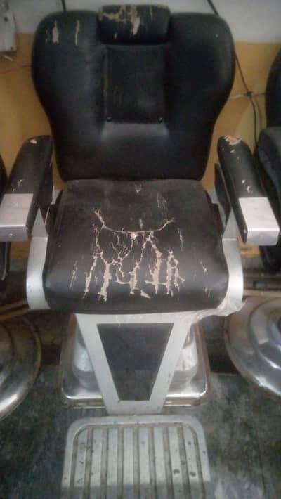 3 piece saloon chairs ( 1piece RS=8k] 3piece={24k only] 03005093328