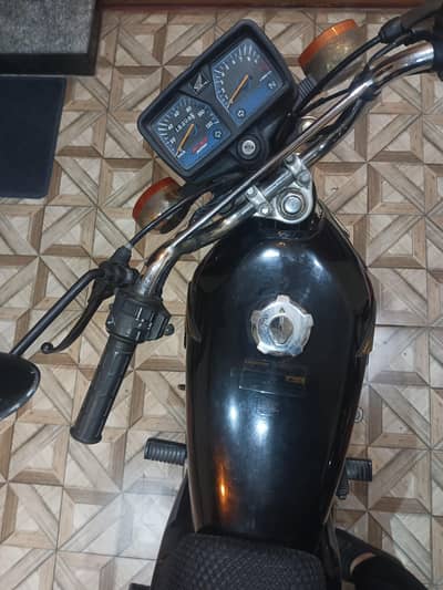 Urgent Sale Honda 125 - Oct 2024 Registered