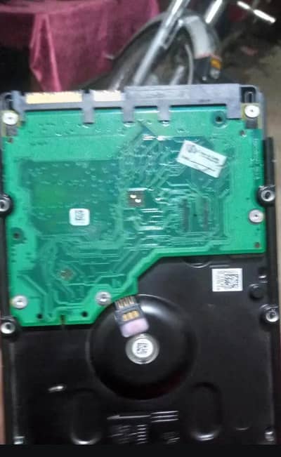 1TB HHD URGENT SELL