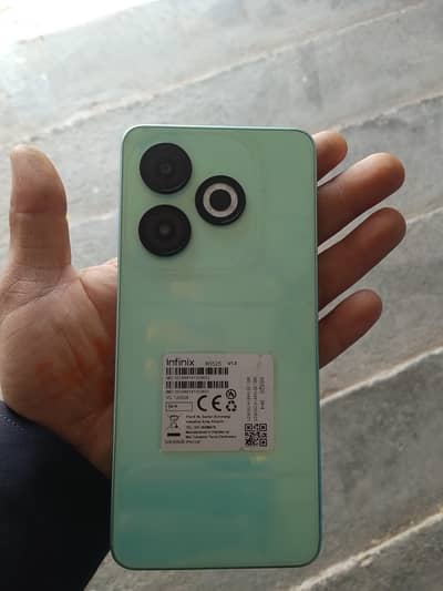 infinix smart 8 box charger invaluable 4/64