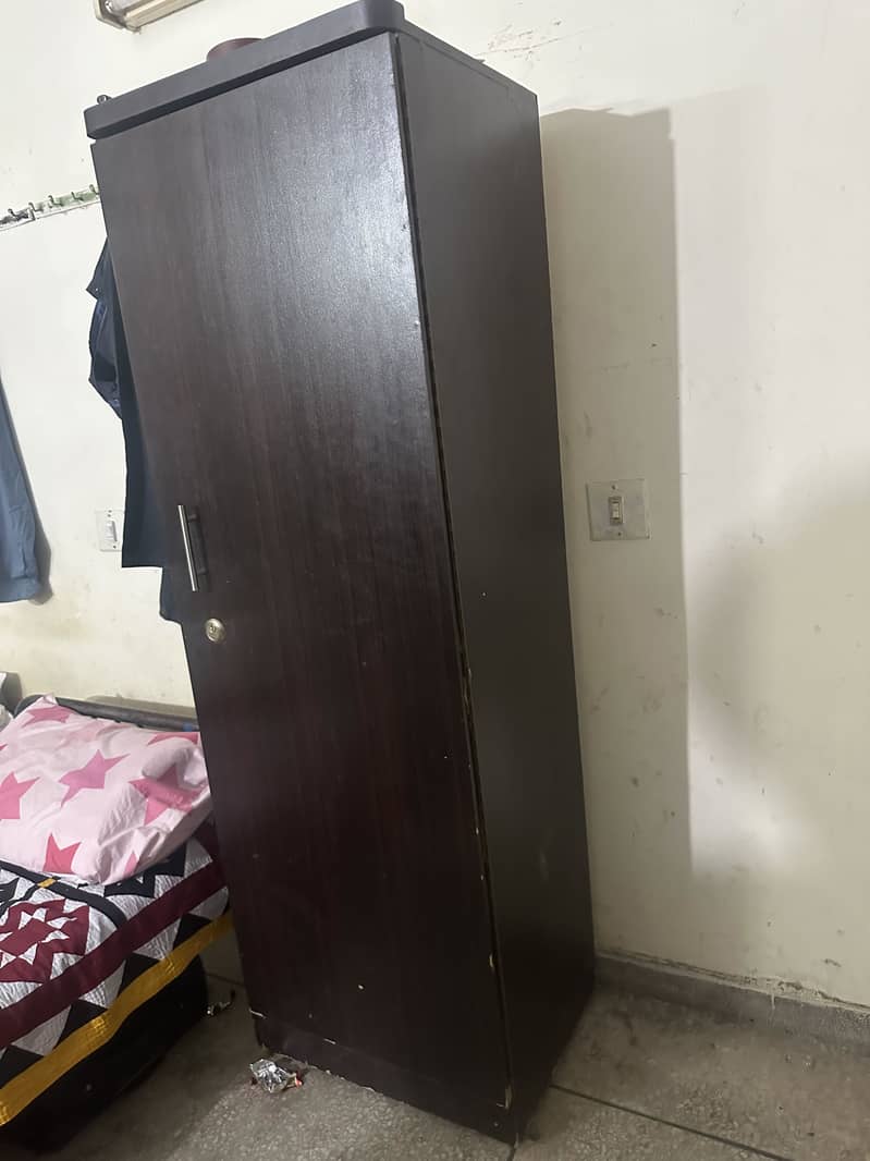 Single Wardrobe 2